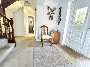 Photo 27- click for photo gallery